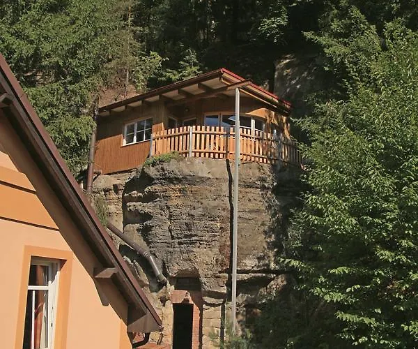 Malbenka - Na Skale Pod Hradem